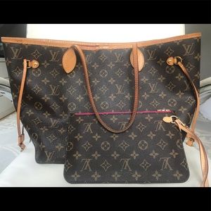 Louis Vuitton Neverfull MM Monogram w/ Pochette